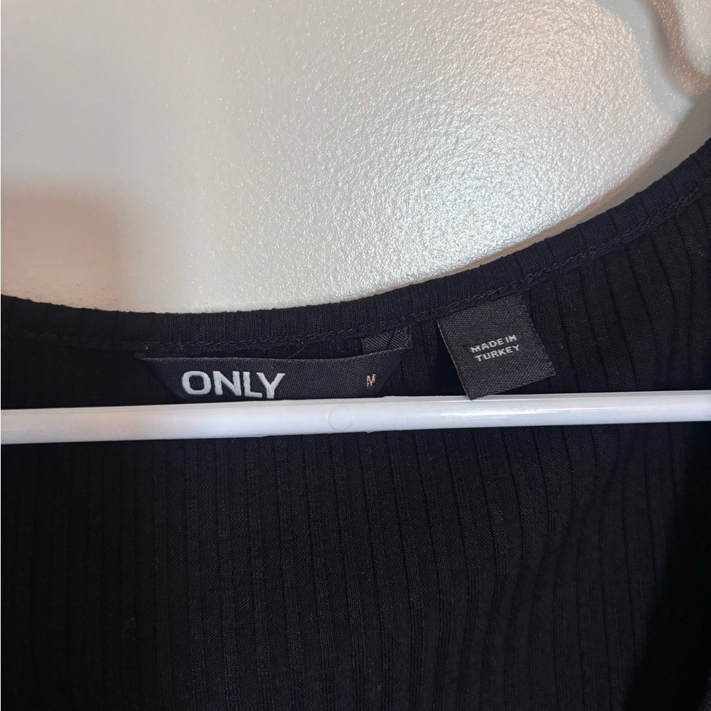 ONLY via ASOS Women's Black Ribbed Long Sleeve Top with hook and eye detail - Picture 3 of 4